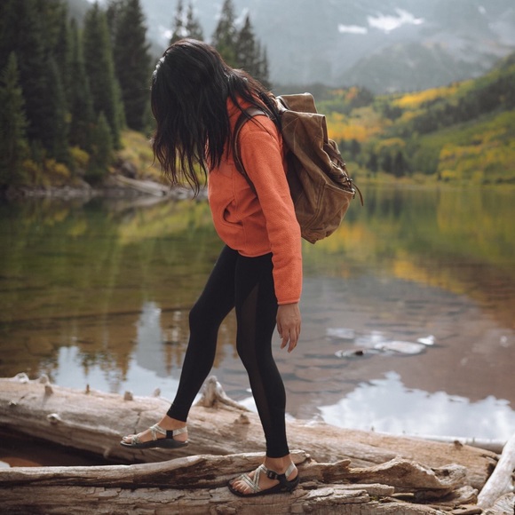 Meet your Posher, Sofia - Picture 3 of 8